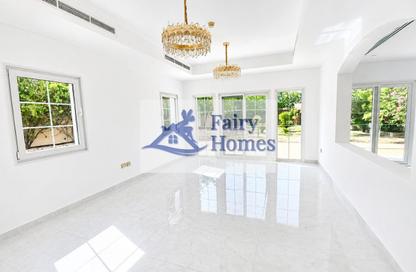 Villa - 2 Bedrooms - 4 Bathrooms for rent in District 16L - Jumeirah Village Circle - Dubai