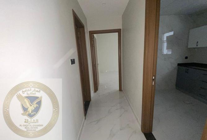 98260354 - Property Image 3