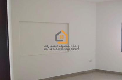 شقة - غرفة نوم - 1 حمام للايجار في النباعة - الشارقة