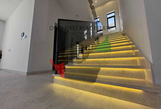 83212797 - Property Image 2