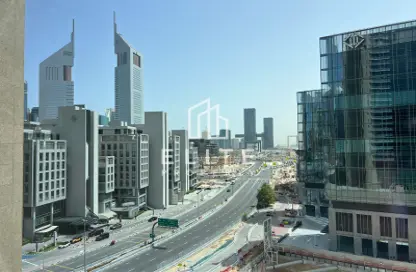 Apartment - 1 Bedroom - 2 Bathrooms for rent in Sky Gardens - DIFC - Dubai