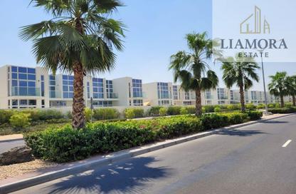 Townhouse - 4 Bedrooms - 5 Bathrooms for sale in Violet 4 - Violet - Damac Hills 2 - Dubai Townhouse - 4 Bedrooms - 5 Bathrooms for sale in Violet 4 - Violet - Damac Hills 2 - Dubai