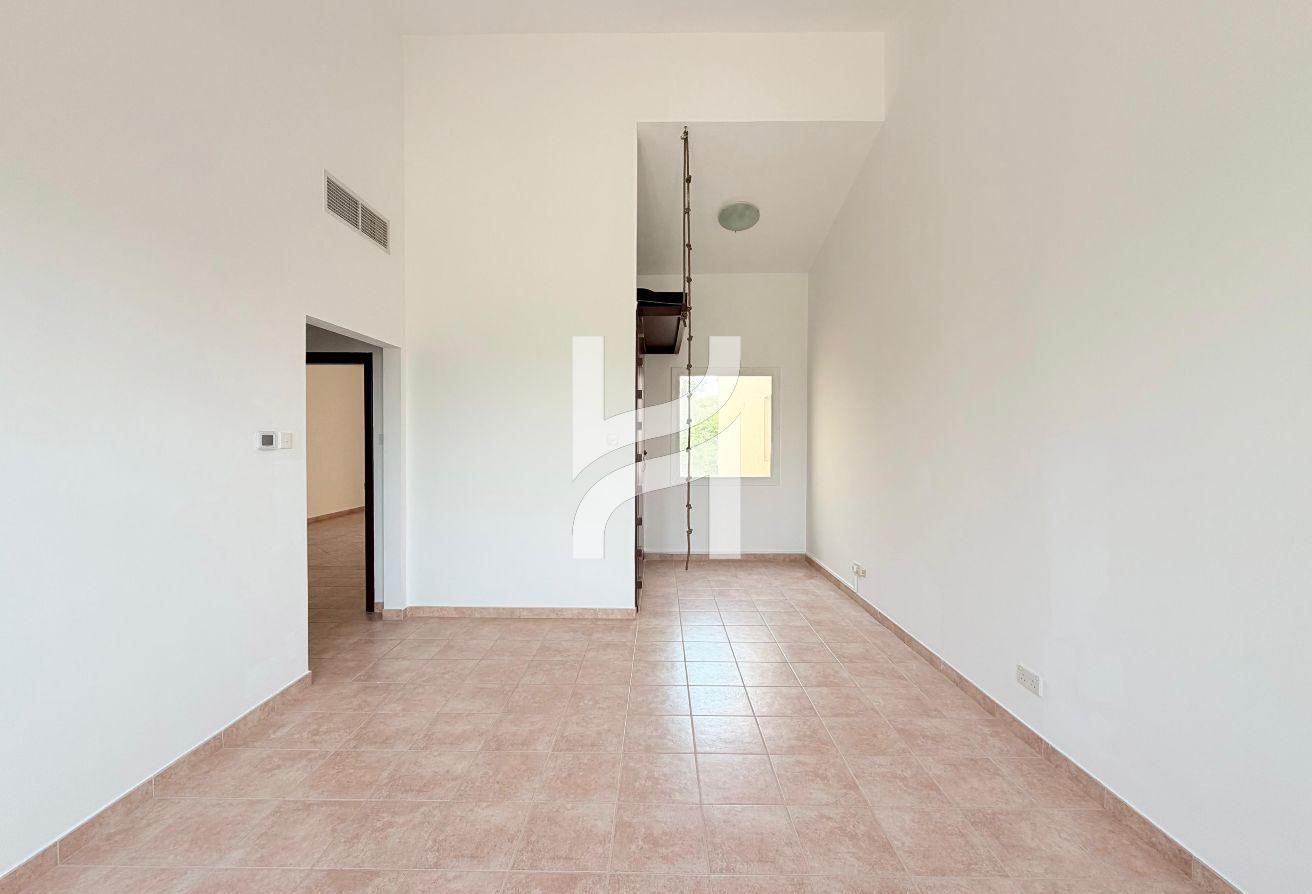 Excellent Condition|Vacant Now |Quiet Location photo 12
