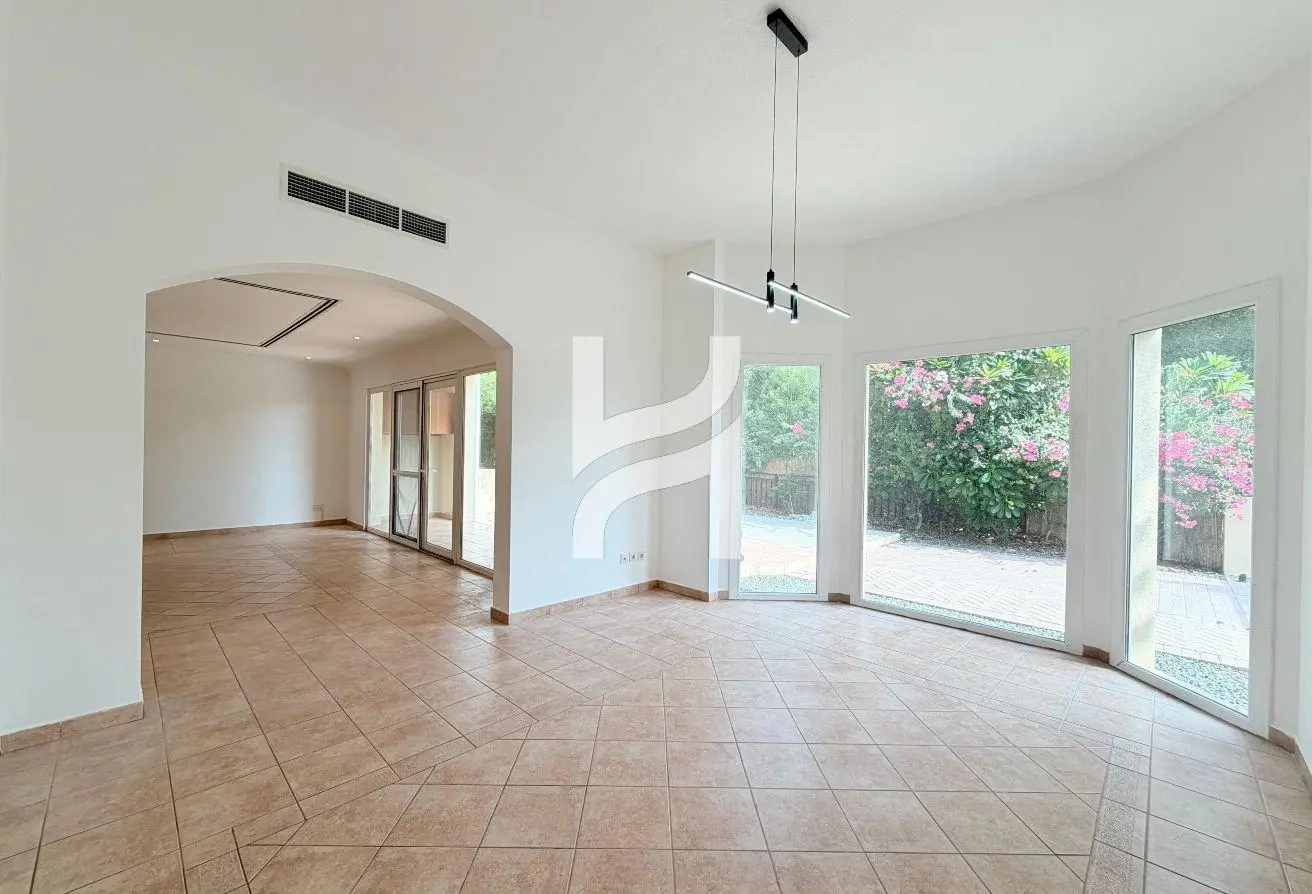 117264490 - Property Main Image