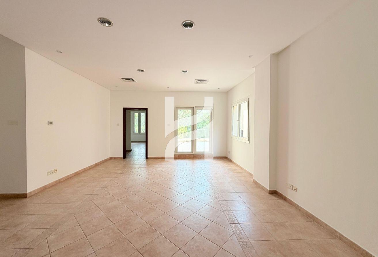 Excellent Condition|Vacant Now |Quiet Location photo 11