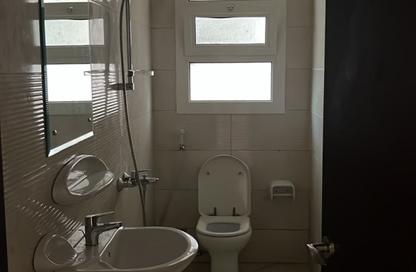 Apartment - 2 Bedrooms - 2 Bathrooms for rent in Queen Tower - Al Qasba - Sharjah