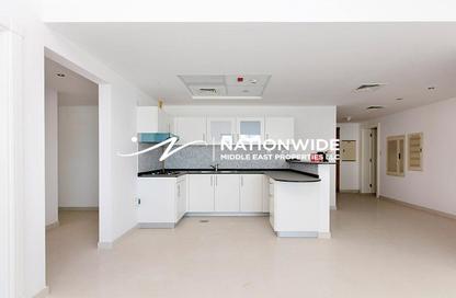 Apartment - 3 Bedrooms - 4 Bathrooms for rent in Marina Bay by DAMAC - Najmat Abu Dhabi - Al Reem Island - Abu Dhabi
