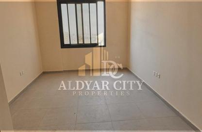 Apartment - 1 Bedroom - 2 Bathrooms for rent in Al Jurf Industrial 3 - Al Jurf Industrial - Ajman Apartment - 1 Bedroom - 2 Bathrooms for rent in Al Jurf Industrial 3 - Al Jurf Industrial - Ajman