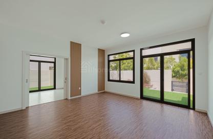 Townhouse - 4 Bedrooms - 4 Bathrooms for rent in Noor Townhouses - Town Square - Dubai