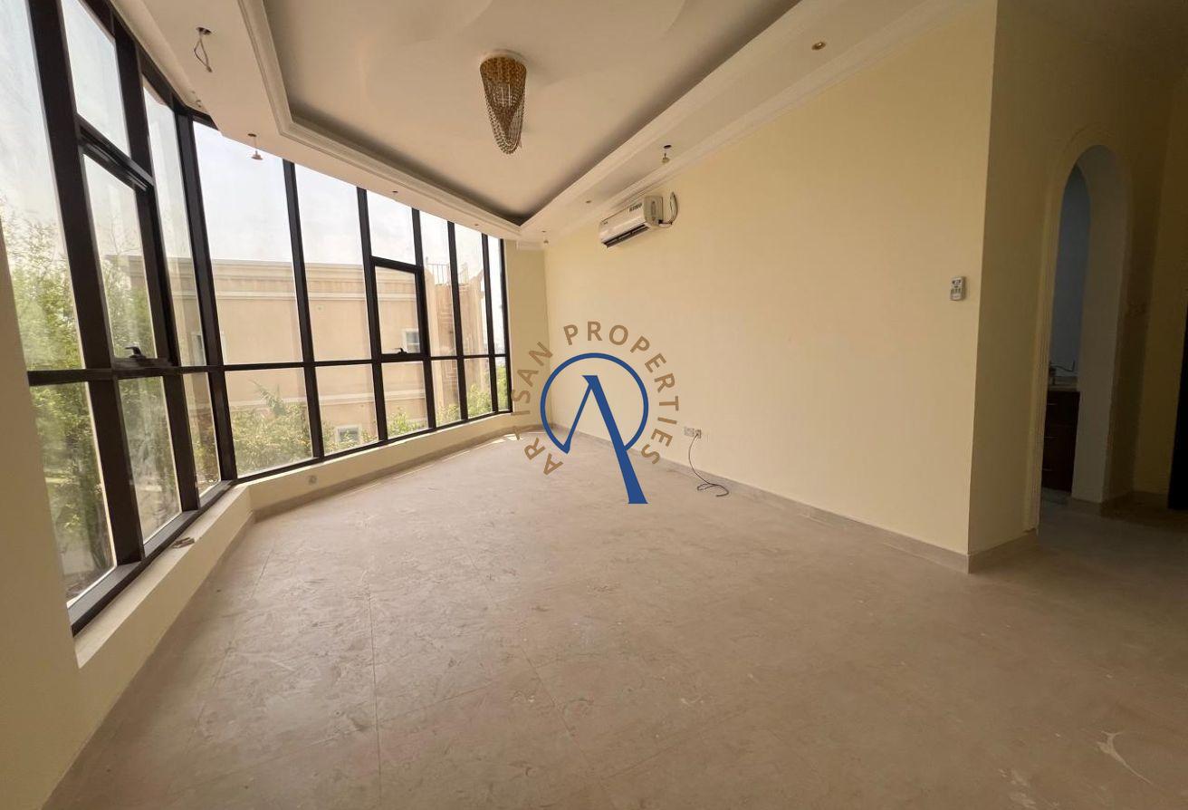 SPACIOUS 4BR VILLA| PRIME LOCATION photo 9