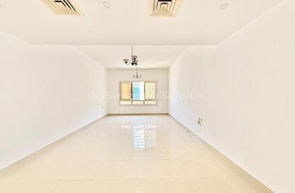 Apartment - 2 Bedrooms - 2 Bathrooms for rent in New Al Taawun Road - Al Taawun - Sharjah
