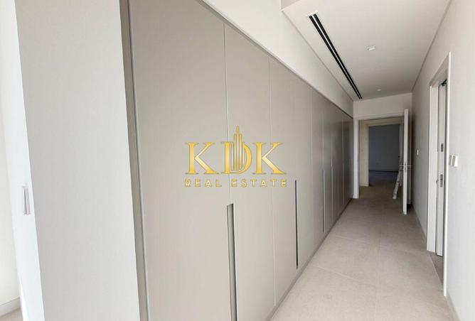 98271379 - Property Image 3