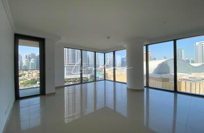 Apartment - 2 - 3 for rent in Boulevard Point - Downtown Dubai - Dubai