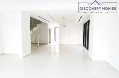 فيلا - 4 غرف نوم - 5 حمامات للايجار في الحقول - المنطقة 11 - مدينة الشيخ محمد بن راشد - دبي