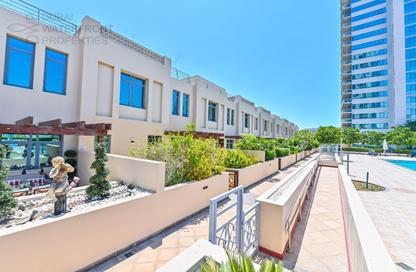 Duplex - 3 Bedrooms - 4 Bathrooms for rent in Golf Villas - The Views - Dubai