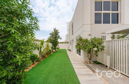 Villa - 4 Bedrooms - 4 Bathrooms for rent in Arabella Townhouses 3 - Arabella Townhouses - Mudon - Dubai