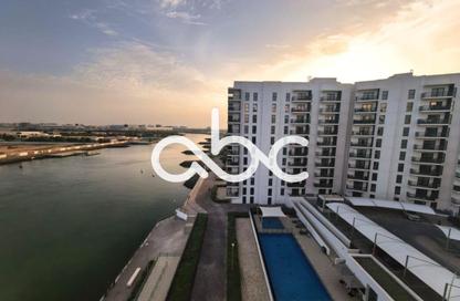 Apartment - 2 Bedrooms - 2 Bathrooms for rent in Waters Edge - Yas Island - Abu Dhabi