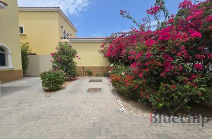 Villa - 3 Bedrooms - 4 Bathrooms for rent in Jumeirah Park - Dubai