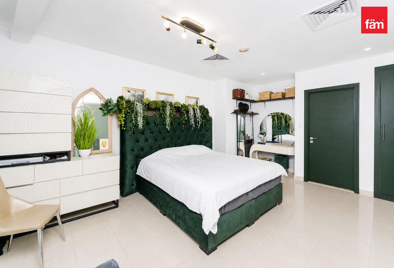 Furnished Or Unfurnished I Canal View I 3 Parkings photo 8