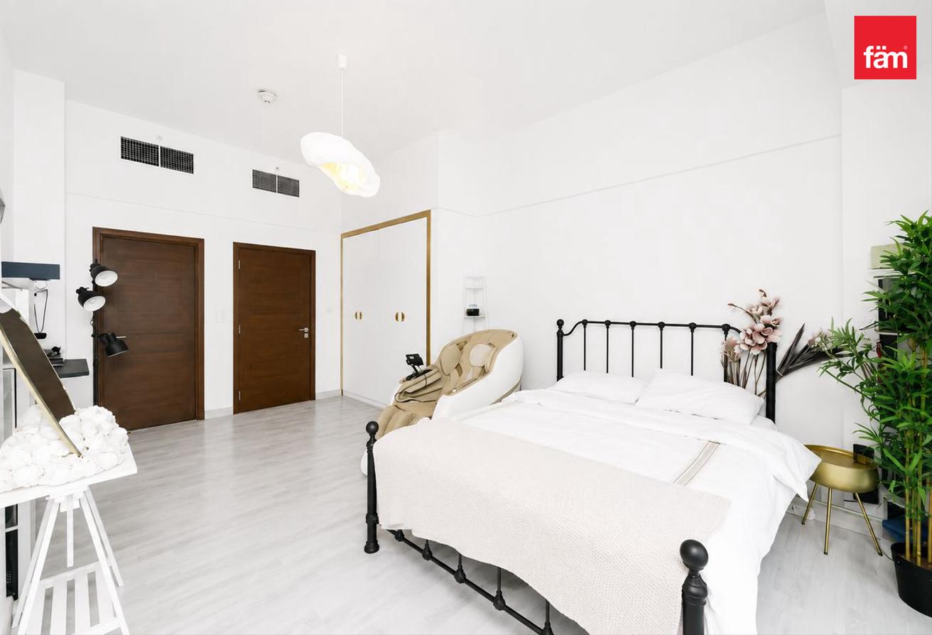 Furnished Or Unfurnished I Canal View I 3 Parkings photo 6