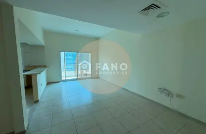 Apartment - 2 Bedrooms - 2 Bathrooms for rent in Mankhool Building - Al Mankhool - Bur Dubai - Dubai Apartment - 2 Bedrooms - 2 Bathrooms for rent in Mankhool Building - Al Mankhool - Bur Dubai - Dubai