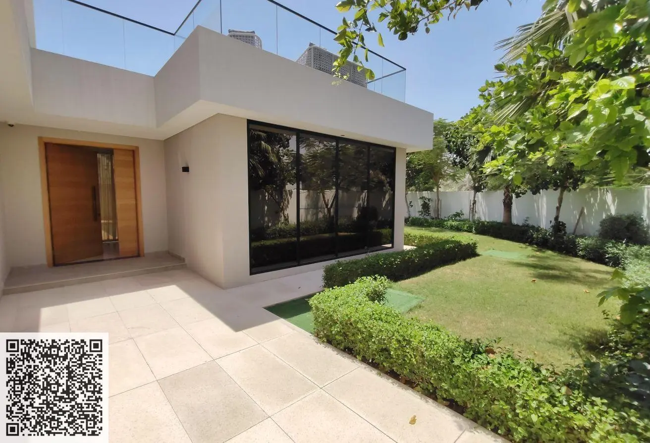 98252045 - Property Main Image