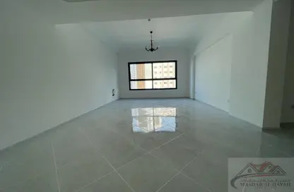 Full Floor - 3 Bedrooms - 4 Bathrooms for rent in Al Nada Tower - Al Nahda - Sharjah
