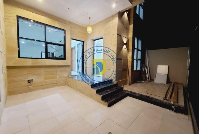 82350567 - Property Image 2