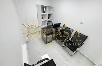 Office Space - Studio - 1 Bathroom for rent in Reem Residency - Al Karama - Dubai