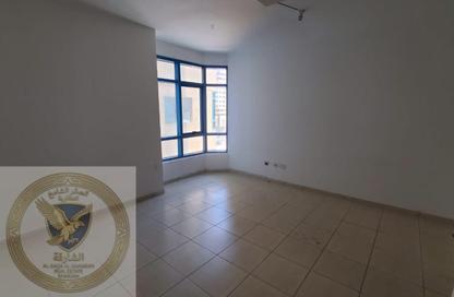 Apartment - Studio - 1 Bathroom for rent in Al Qasimiah City - Sharjah Apartment - Studio - 1 Bathroom for rent in Al Qasimiah City - Sharjah