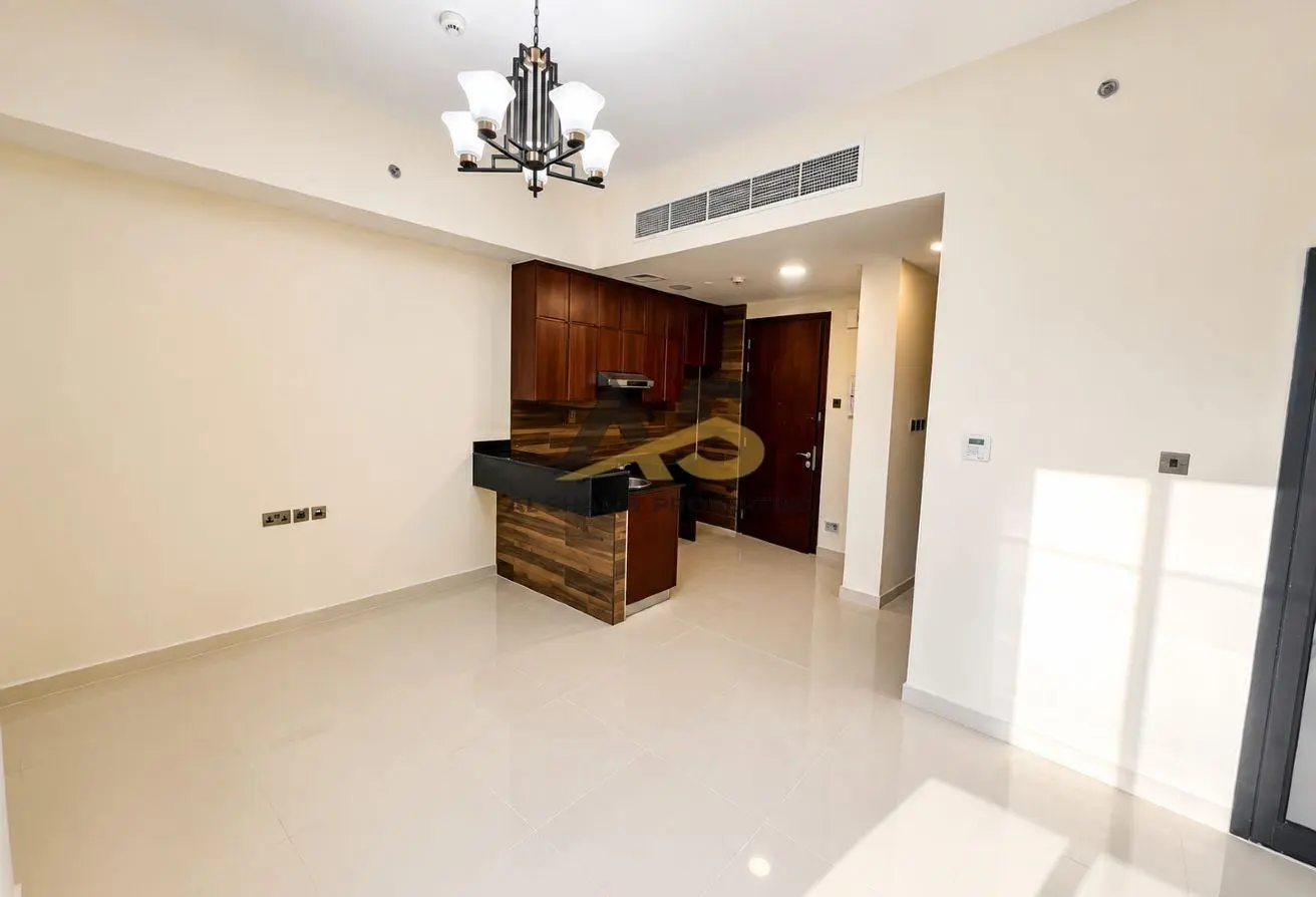 116798990 - Property Main Image