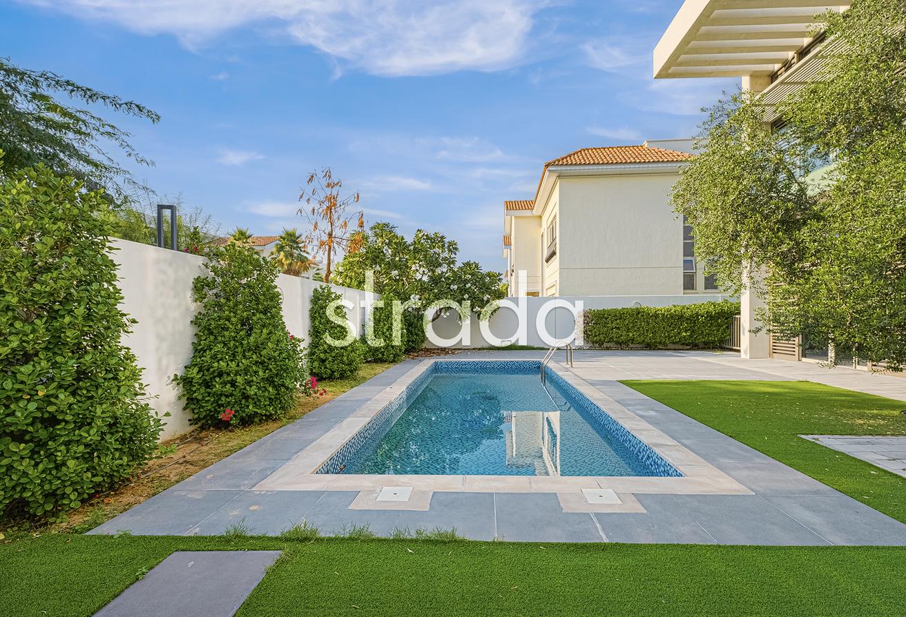 Landscaped | Contemporary | 4BR photo 23