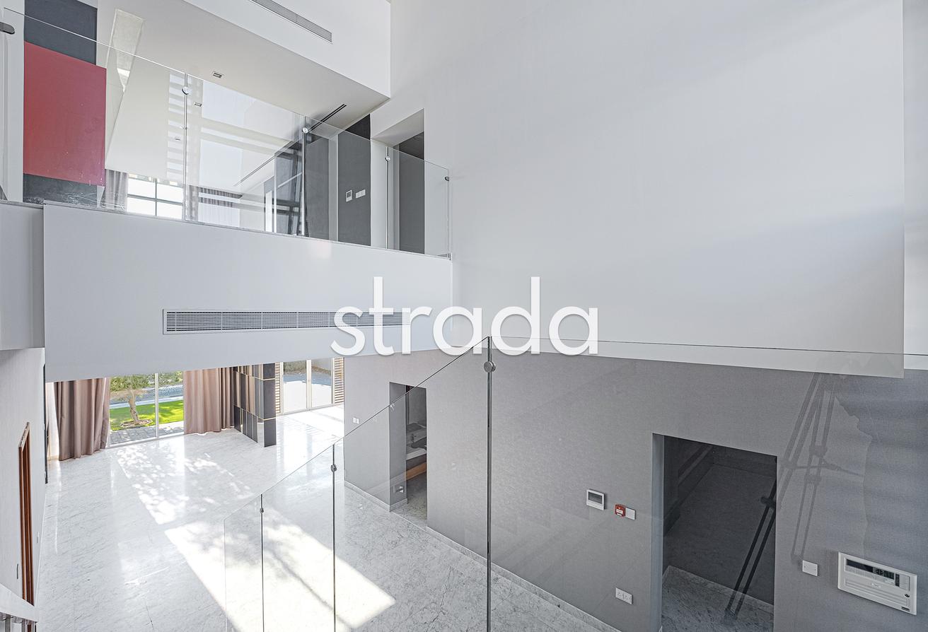 Landscaped | Contemporary | 4BR photo 7