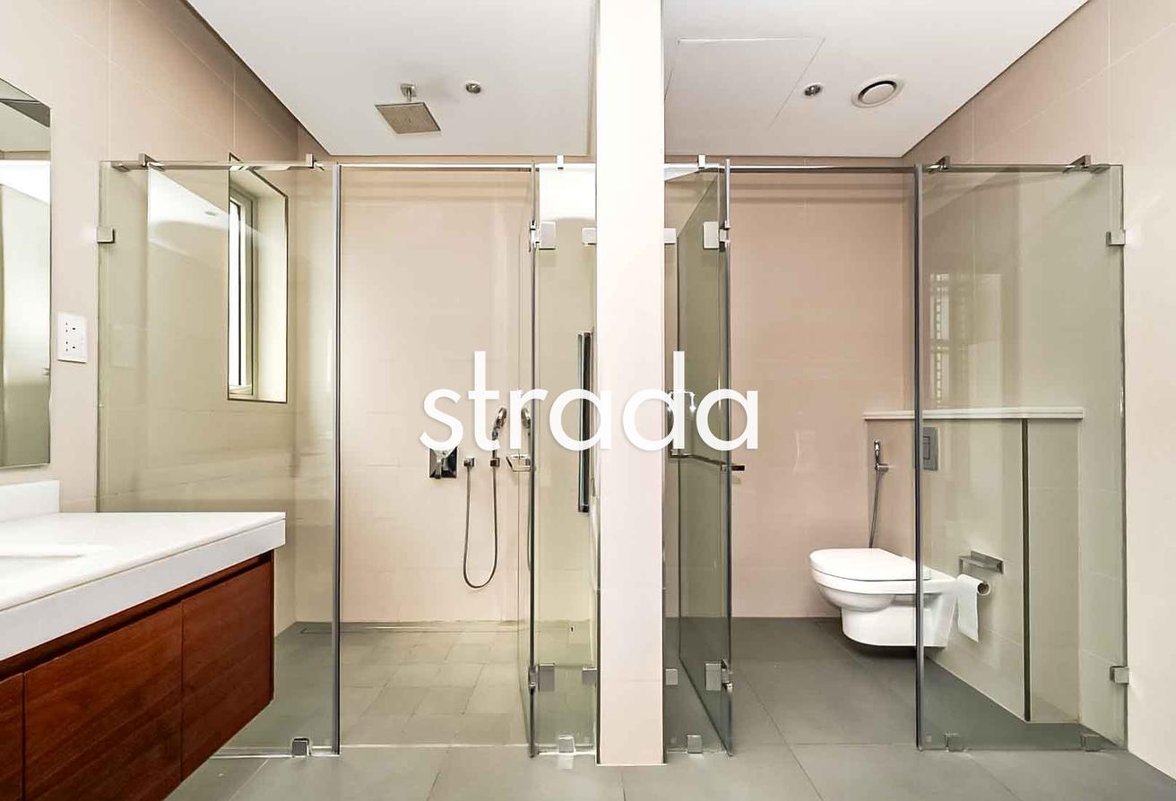 Landscaped | Contemporary | 4BR photo 20