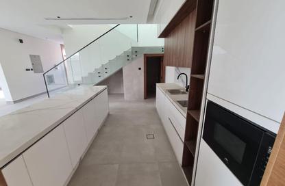 Villa - 4 Bedrooms - 6 Bathrooms for rent in Hoshi 1 - Hoshi - Al Badie - Sharjah