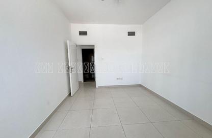 Apartment - 2 Bedrooms - 2 Bathrooms for rent in Al Khan Corniche - Al Khan - Sharjah