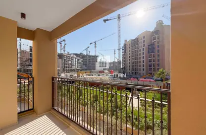 شقة - 3 غرف نوم - 4 حمامات للبيع في الجازي 4 - مدينة جميرا ليفينج - أم سقيم - دبي