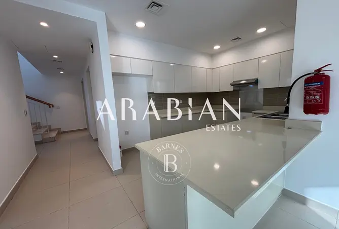 166064767 - Property Image 2