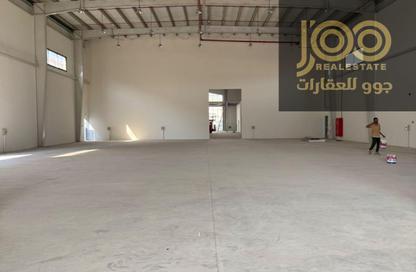 Warehouse - Studio - 3 for rent in Umm Al Thuoob - Umm Al Quwain