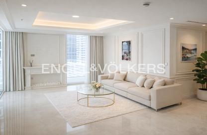Apartment - 2 Bedrooms - 2 Bathrooms for rent in Palace Beach Residence Tower 2 - Palace Beach Residence - Emaar Beachfront - Dubai Harbour - Dubai