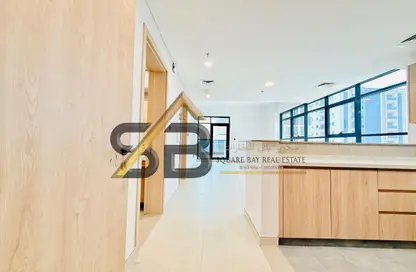 Apartment - 1 Bedroom - 2 Bathrooms for rent in Jumeirah Garden City - Al Satwa - Dubai