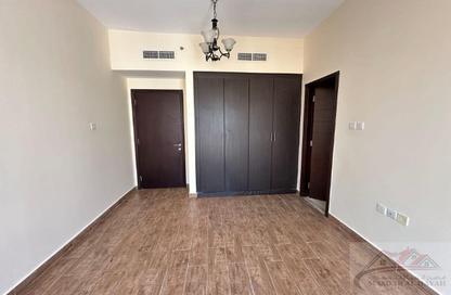 Apartment - 2 - 2 for rent in Muwaileh Commercial - Sharjah