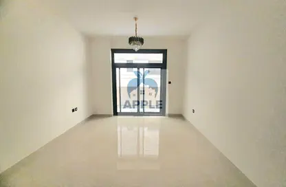 شقة - غرفة نوم - 1 حمام للايجار في الفلاح - تجارية مويلح - الشارقة شقة - غرفة نوم - 1 حمام للايجار في الفلاح - تجارية مويلح - الشارقة