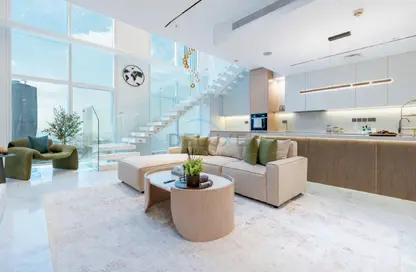 Apartment - 3 Bedrooms - 3 Bathrooms for rent in Central Park Tower - DIFC - Dubai