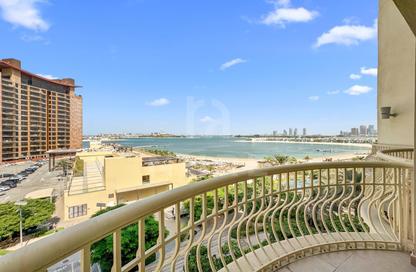 Apartment - 2 - 4 for rent in Al Das - Shoreline Apartments - Palm Jumeirah - Dubai
