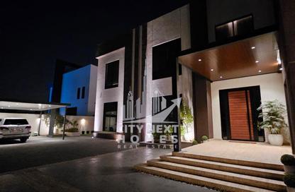 Villa - 4 Bedrooms - 6 Bathrooms for rent in Al Aweer 1 - Al Aweer - Dubai Villa - 4 Bedrooms - 6 Bathrooms for rent in Al Aweer 1 - Al Aweer - Dubai