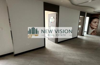 Full Floor - Studio - 3 Bathrooms for rent in Al Majaz 1 - Al Majaz - Sharjah