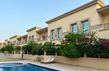 Villa - 4 Bedrooms - 5 Bathrooms for rent in Umm Suqeim 2 Villas - Umm Suqeim 2 - Umm Suqeim - Dubai Villa - 4 Bedrooms - 5 Bathrooms for rent in Umm Suqeim 2 Villas - Umm Suqeim 2 - Umm Suqeim - Dubai