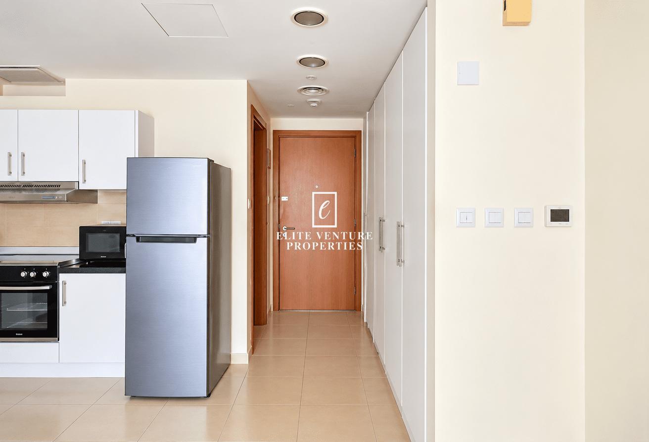 FULLY FURNISHED | SPACIOUS STUDIO | PRIME LOCATION photo 7