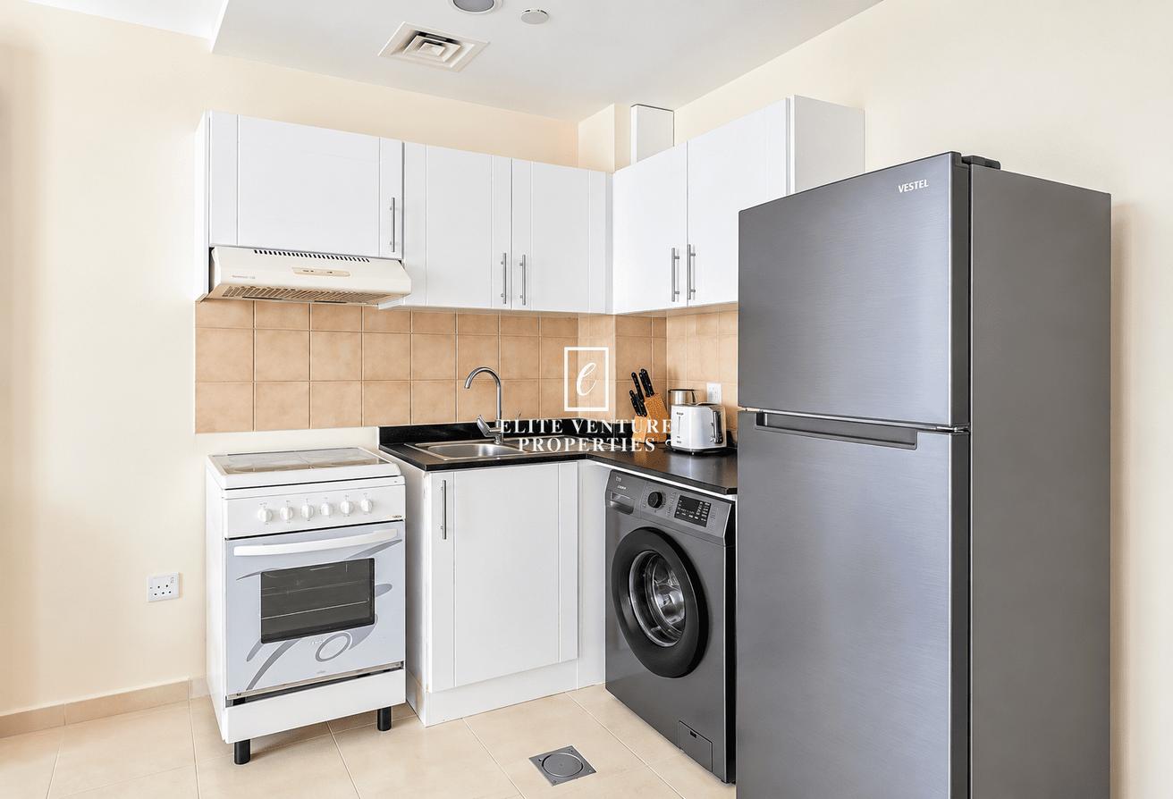 FULLY FURNISHED | SPACIOUS STUDIO | PRIME LOCATION photo 8